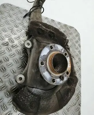BMW 5 F10 F11 Front wheel hub spindle knuckle