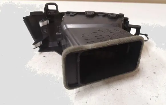 Mazda 5 Dash center air vent grill GM932
