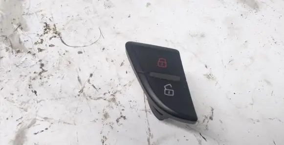 Central locking switch button