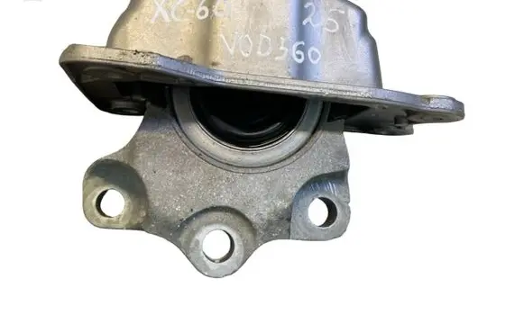 Volvo XC60 Engine mount bracket EY8BA