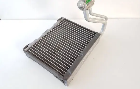 Volvo XC60 Air conditioning (A/C) radiator (interior) 31436487 P08133