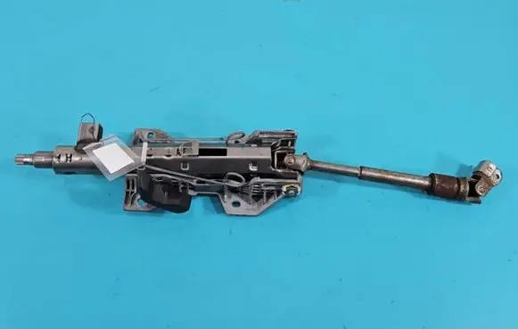 Steering wheel axle