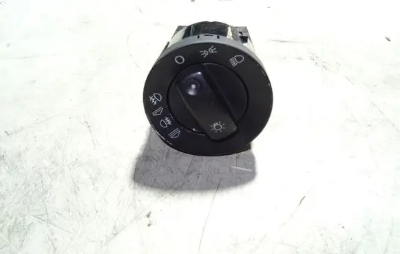 Audi A4 S4 B7 8E 8H Light switch 8E0941531C