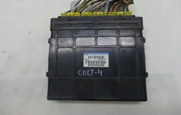 Mitsubishi Colt Engine control unit/module MD356552