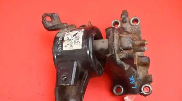 Hyundai i40 Engine mount vacuum valve 21830-3Z600