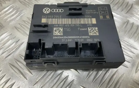 Audi A5 8T 8F Door control unit/module 8K0959795E 4F0959795L
