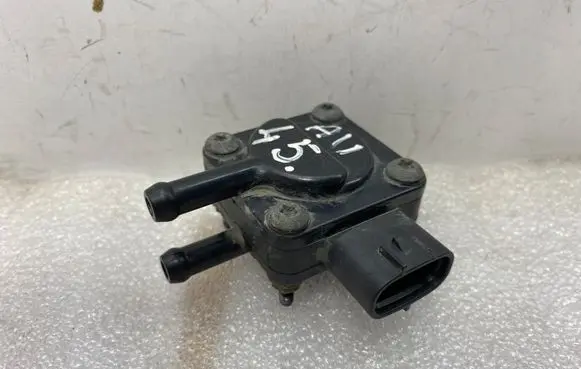 Toyota Avensis T250 Exhaust gas pressure sensor 8948020030