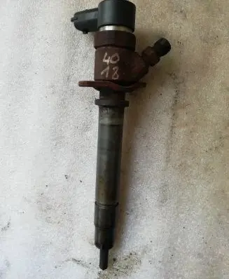 Volvo S80 Fuel injector 0445110078