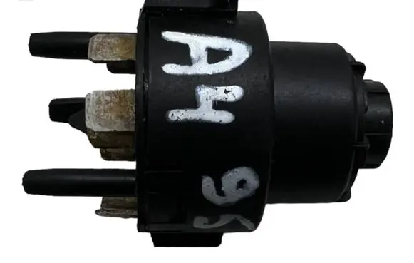 Audi A4 S4 B5 8D Ignition lock contact 4A0905849B