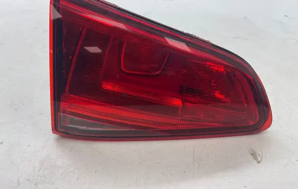 Volkswagen Golf VII Tailgate rear/tail lights 5G0945093AC