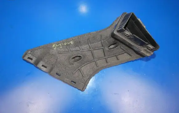 Land Rover Evoque I Air intake duct part 