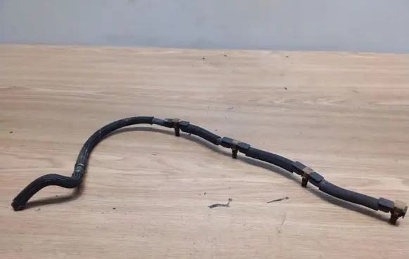 Fuel return line/hose