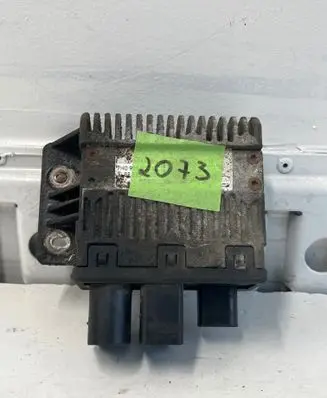 Volkswagen Transporter - Caravelle T5 Coolant fan relay 7H0919506E 895904000