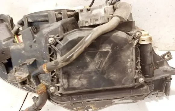Subaru Legacy Headlight ballast module Xenon 10r020675