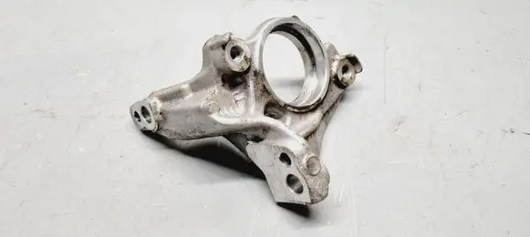 Citroen DS7 Crossback Driveshaft support bearing bracket 9801017180