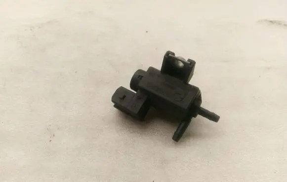 Valve vacuum