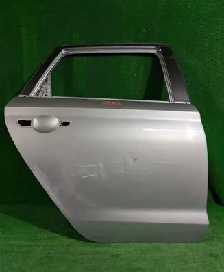Hyundai i30 Rear door 