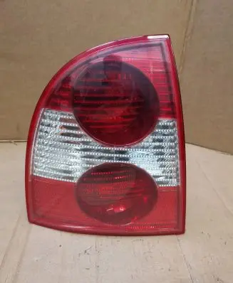 Volkswagen PASSAT B5.5 Rear/tail lights
