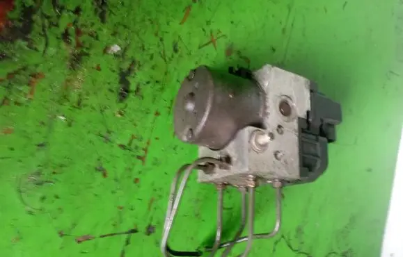 Nissan Primera ABS Pump