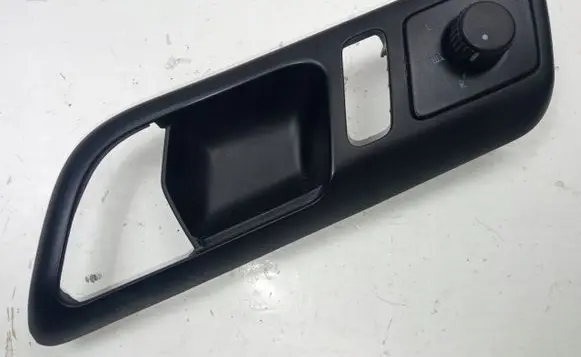 Volkswagen Polo Wing mirror switch 6Q1837247G