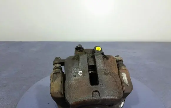 Opel Insignia A Front brake caliper