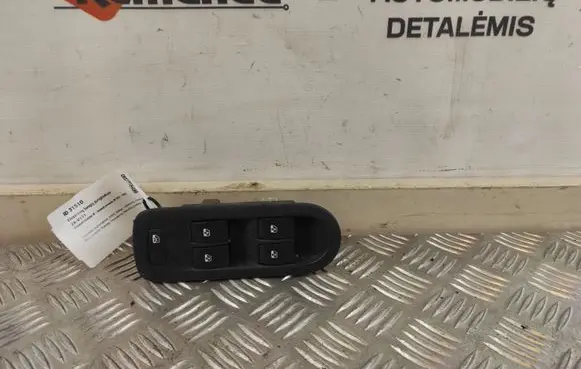 Renault Scenic II - Grand scenic II Electric window control switch 025330 156018070