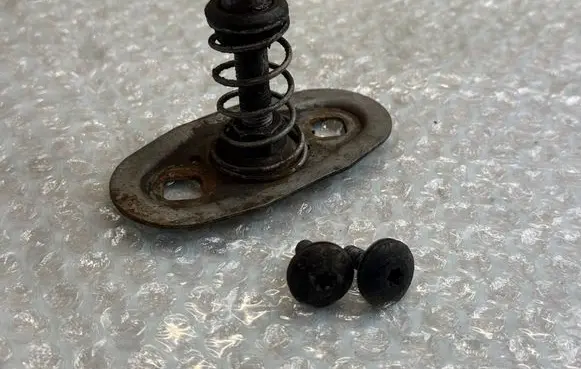 BMW 5 E39 Engine bonnet/hood lock/latch loop/hook 