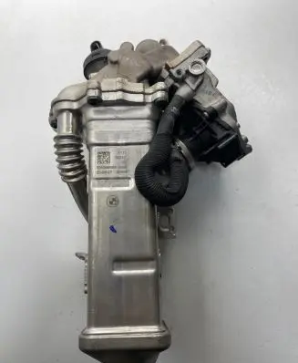 BMW 4 F36 Gran coupe EGR valve cooler 7822347 1171 220627