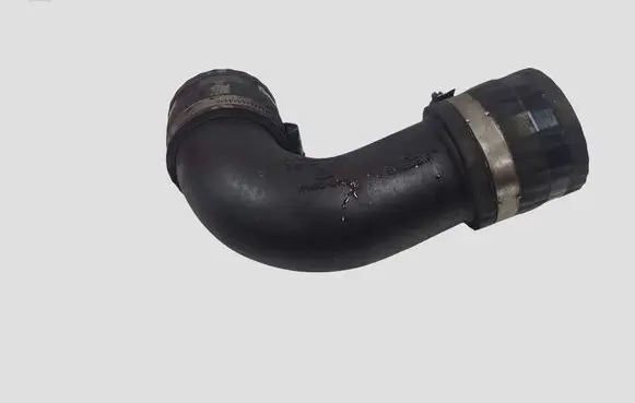 Volvo V70 Air intake hose/pipe 30751920