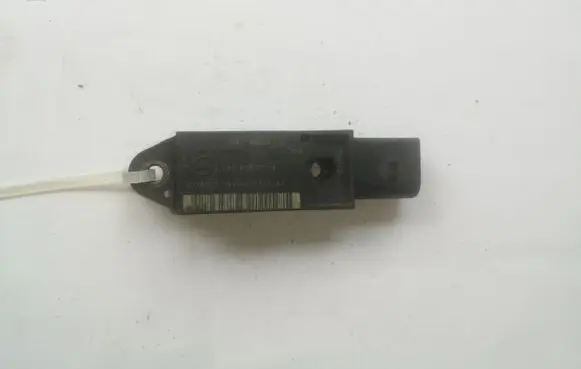 Mercedes-Benz E W211 Airbag deployment crash/impact sensor A0028202726 25571203A4