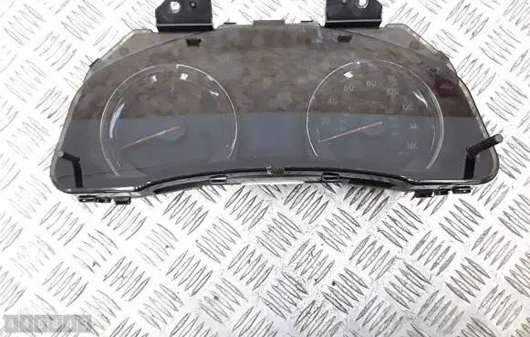 Toyota Avensis T270 Speedometer (instrument cluster) 8380005l50