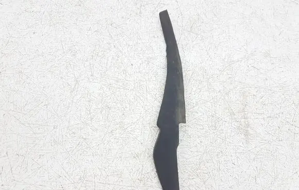 Ford Escape IV Windshield trim LJ6BS020A26 LJ6BS020A26AC EGM2D