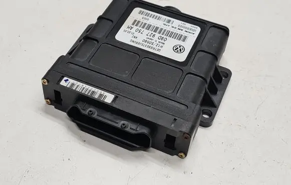 Volkswagen Touareg I Gearbox control unit/module 09D927750AH