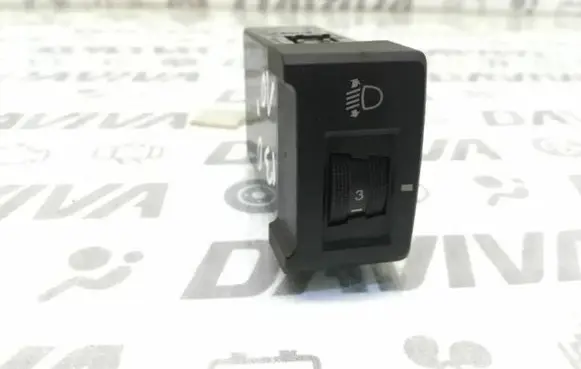 Hyundai i30 Headlight level height control switch 211000245 751U00080