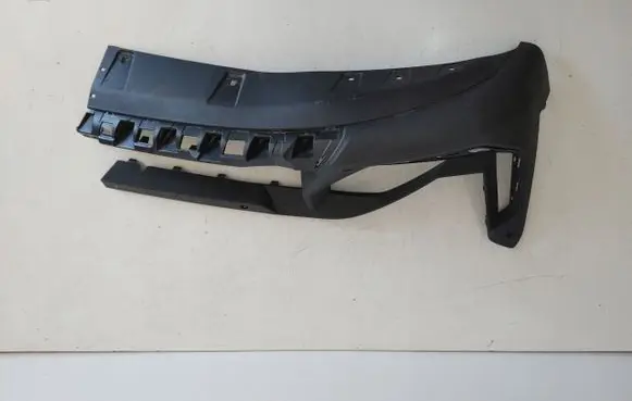 BMW X1 U11 Front bumper lower grill 9883580
