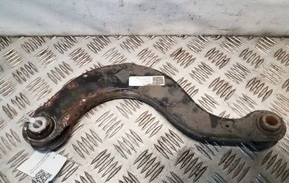 Skoda Superb B8 (3V) Rear control arm 5Q0505323D 5Q0505351B