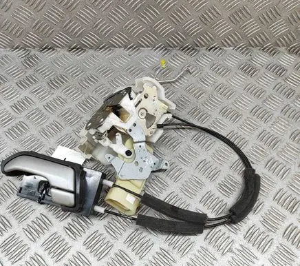 Isuzu D-Max Coupe door lock (next to the handle) 8982317681