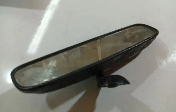 Hyundai Santa Fe Rear view mirror (interior) 