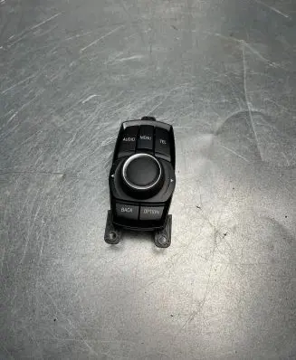BMW 3 F30 F35 F31 Head unit multimedia control 926170403 9261704 033623101