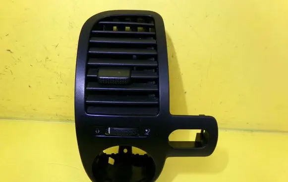 Volkswagen Polo III 6N 6N2 6NF Dashboard side air vent grill/cover trim 6X1819703