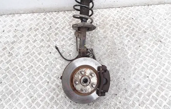 Nissan Qashqai Front wheel hub spindle knuckle bwBW