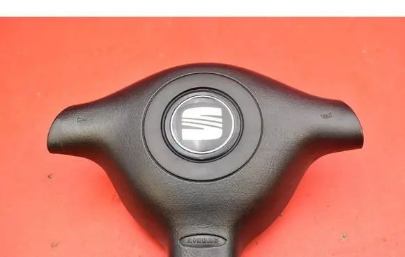 Seat Leon (1P) Steering wheel airbag 1M0880201N