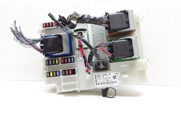 Volvo XC60 Fuse module CG9T14C256FA 31314511AB