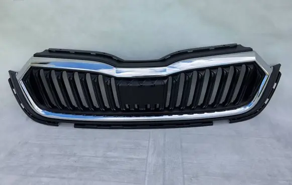 Skoda Octavia Mk4 Front bumper upper radiator grill 5E3853655 SP5E3853655
