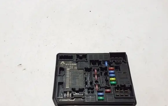 Renault 5 E-Tech Fuse module 284B78143R
