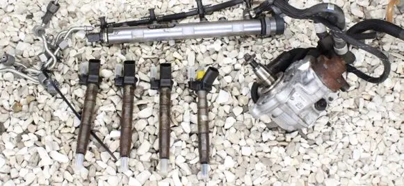 BMW 5 E60 E61 Fuel injection system set 7797877 7707495 N47D20A