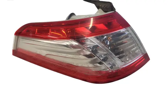 Peugeot 508 Rear/tail lights 9686779580 14577