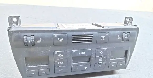 Audi A6 S6 C5 4B Climate control unit 4B0820043J