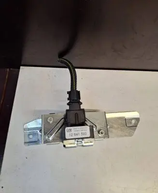Opel Insignia A ESP acceleration yaw rate sensor 12841593 315000331