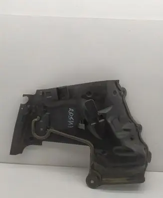 Mercedes-Benz C W205 Other engine bay part A2056200140